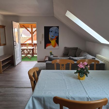 Ferienwohnung Weisskopf Alkersleben Екстер'єр фото