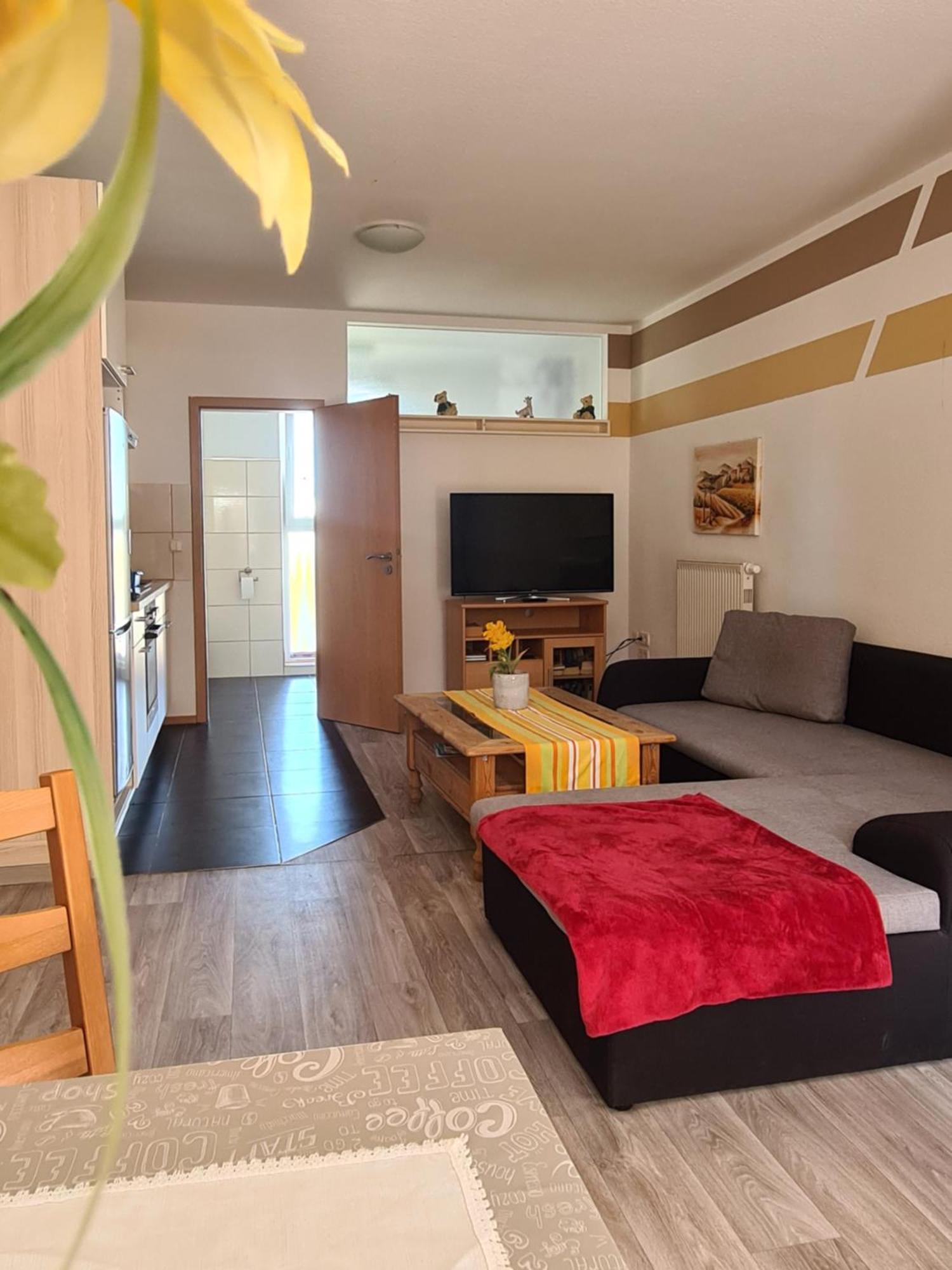 Ferienwohnung Weisskopf Alkersleben Екстер'єр фото