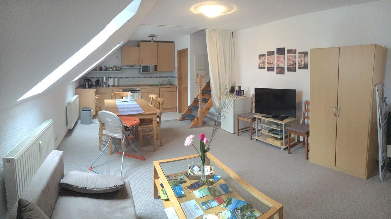 Ferienwohnung Weisskopf Alkersleben Екстер'єр фото
