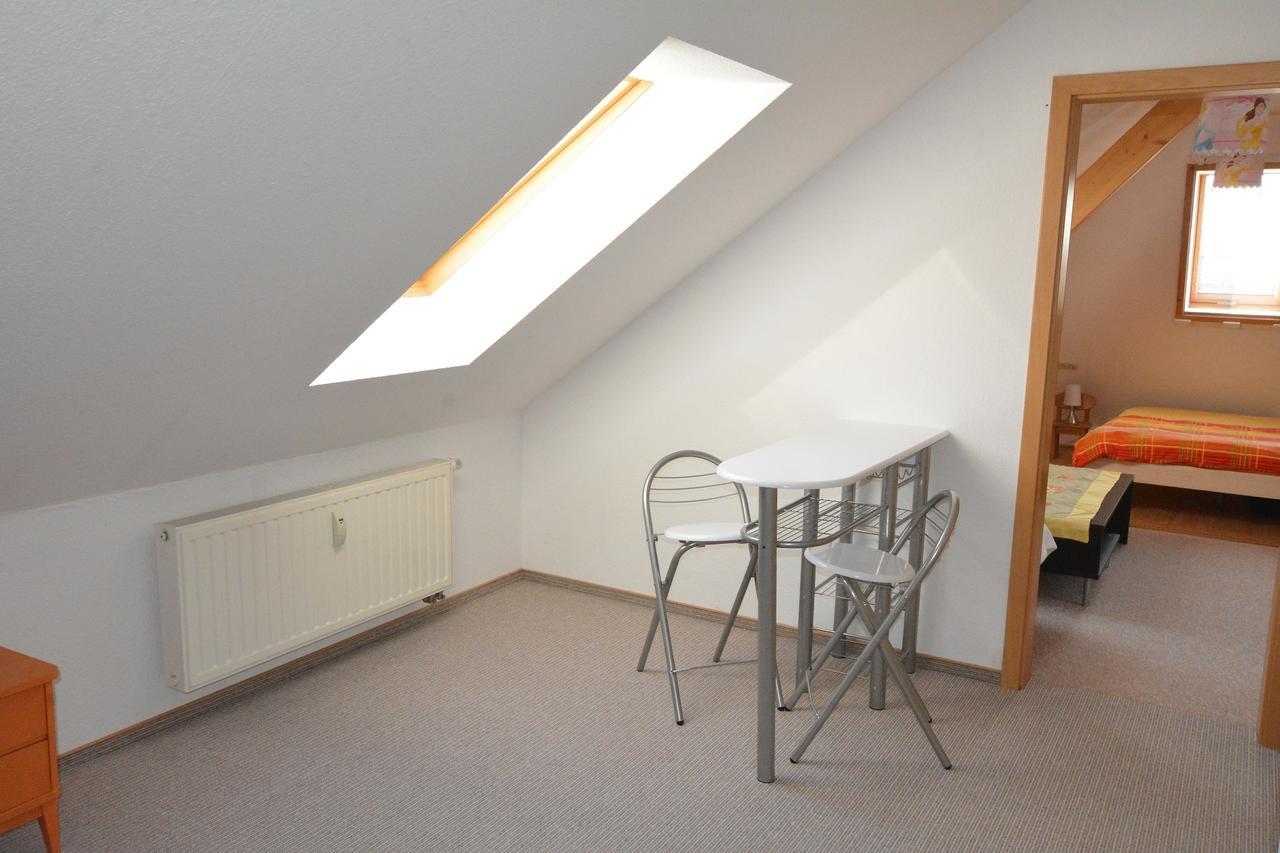 Ferienwohnung Weisskopf Alkersleben Екстер'єр фото
